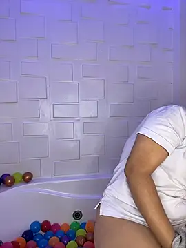 AmmyBloom's cam snapshot