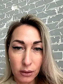 StarryHanna's cam snapshot