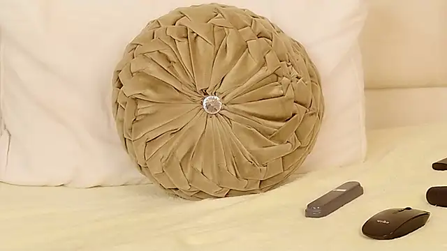 AliceVegga's cam snapshot