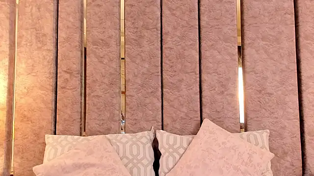 NikoStone_'s cam snapshot