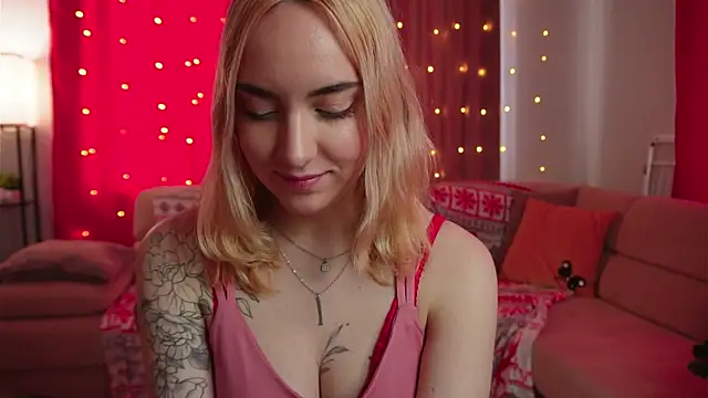 evamady's cam snapshot