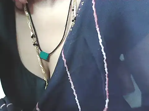 sunitha-3's cam snapshot