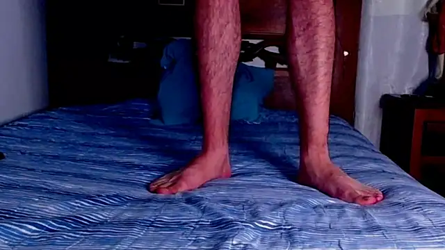 Bull_Xvi live sex cam