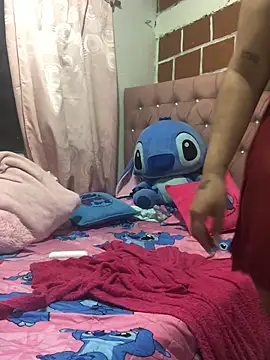 Rachellcooperrr's cam snapshot