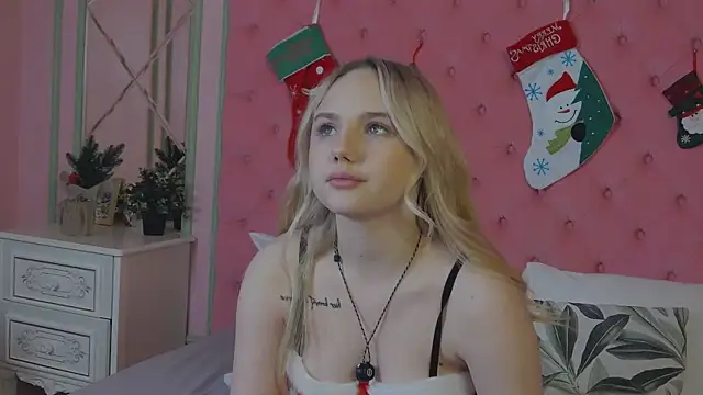 Sky_Cutie's cam snapshot