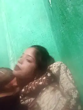 Juli_pande's cam snapshot