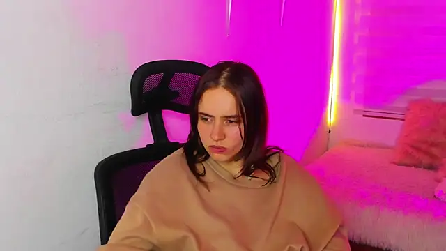 Emily_Lindey's cam snapshot