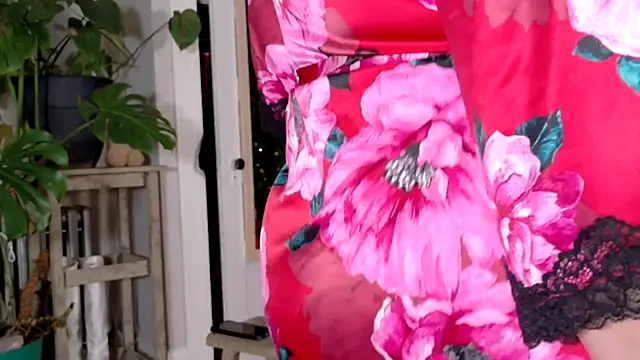 MsKatie13x's cam snapshot