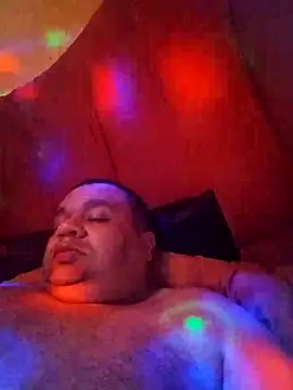 MCDg2025 live sex cam