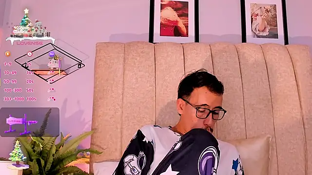 mr_aronnn live sex cam