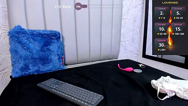 LindaHooker live sex cam