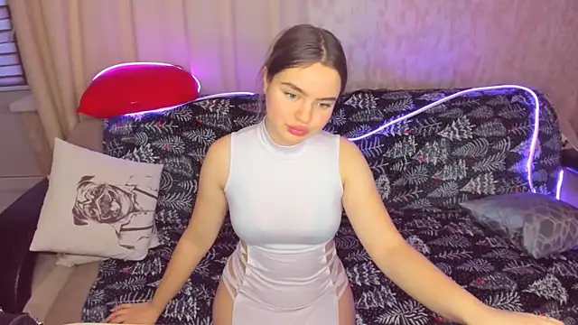 MiaJeweled's cam snapshot