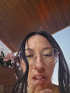 selene_starkk's cam snapshot