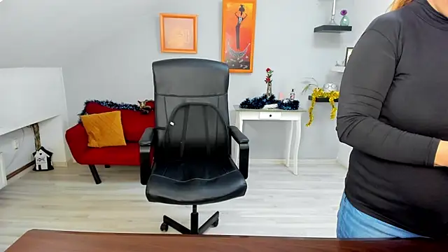 LollaGirl's cam snapshot