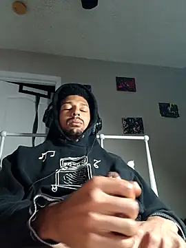 BigPrettyDick777 live sex cam