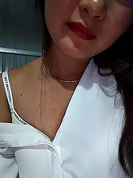 moa_koa's cam snapshot