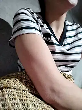 Sinejdk3's cam snapshot