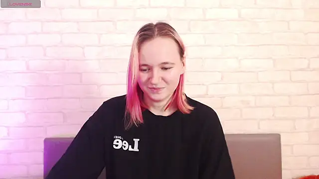 Ericha_Stone's cam snapshot