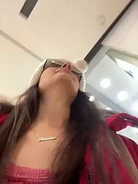 NataKitten live sex cam