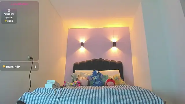 Sofia_Clauss_'s cam snapshot