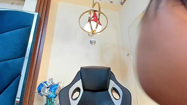 _JuliSweet_'s cam snapshot