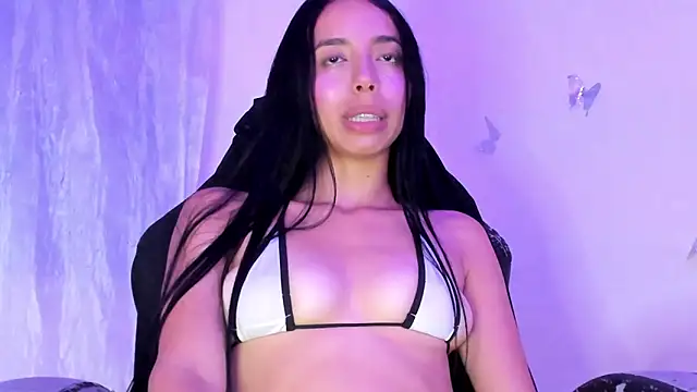 EvelynLuxx's cam snapshot