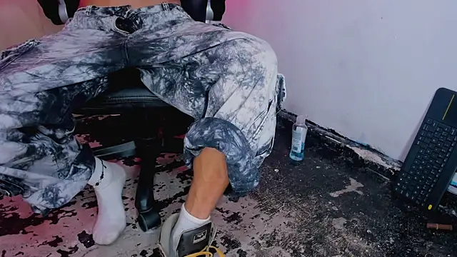 Daniel_Deluc77's cam snapshot