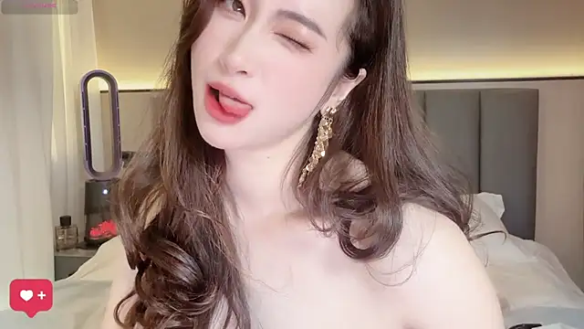 wuyueaini live sex cam