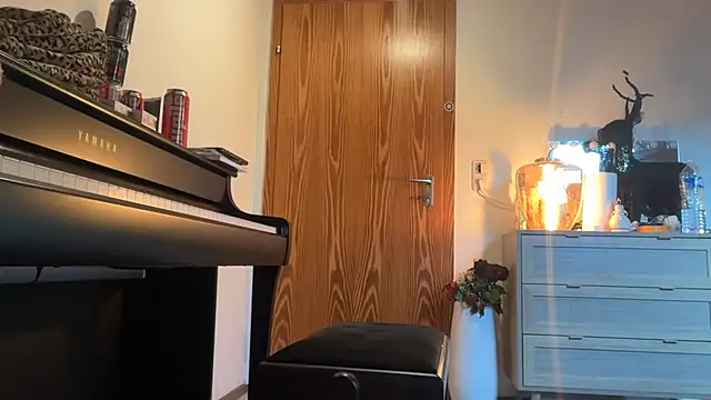 ClaireDeLunee live sex cam