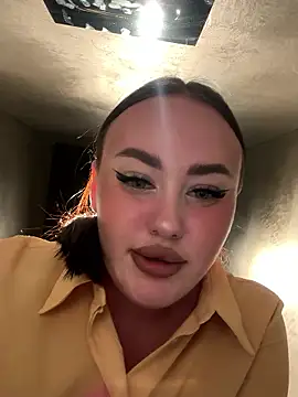 KiraSunshine's cam snapshot