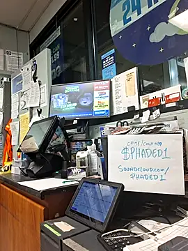 ChuckyyDee live sex cam