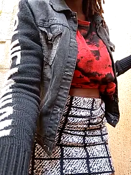 Swirly_blac live sex cam