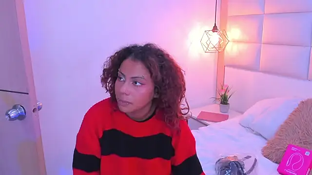 Sofia_clk's cam snapshot