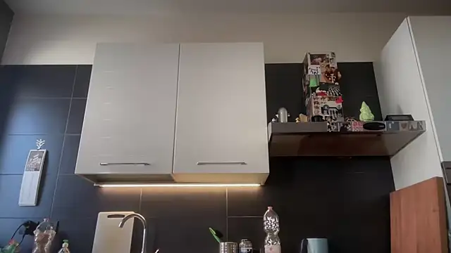 theitalianbear live sex cam