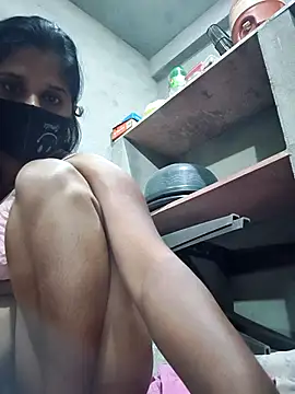 Curvy_Chaaya's cam snapshot