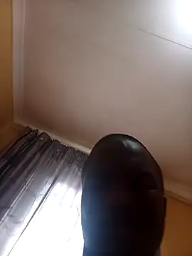 Rushpenyzo's cam snapshot