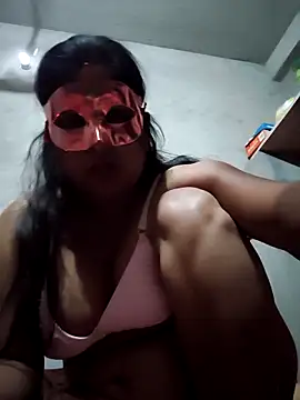 Curvy_Chaaya's cam snapshot