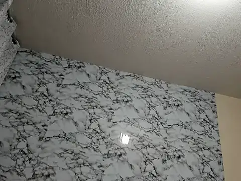 Queen_Annie3's cam snapshot