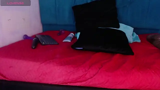 amara_leoncm live sex cam