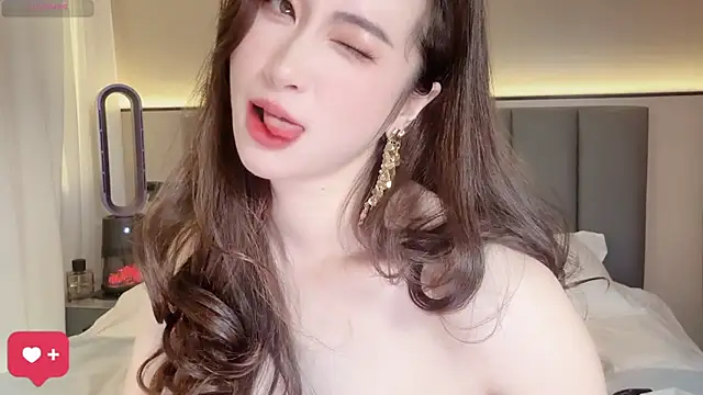 wuyueaini live sex cam