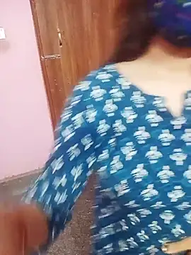 Cute-Simmi's cam snapshot