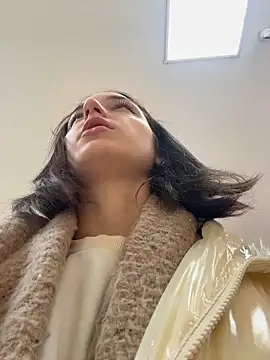 DollyTall live sex cam