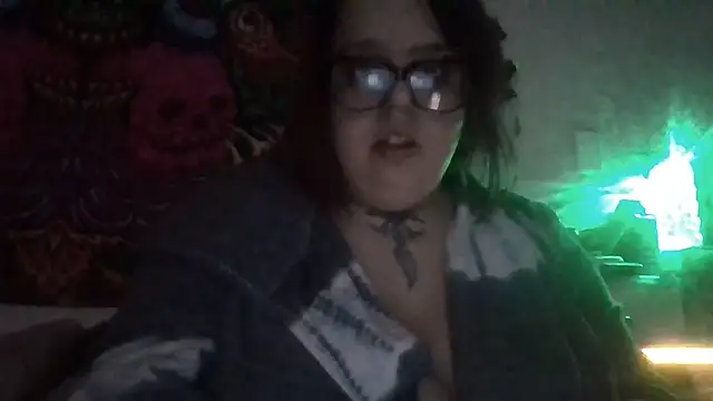 SPICYMISFIT's cam snapshot