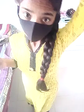 Riya_917's cam snapshot