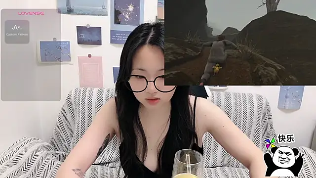 LiLiYbaby live sex cam