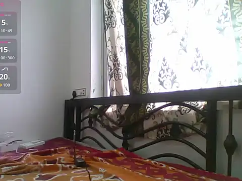 Fuck_me_boys live sex cam