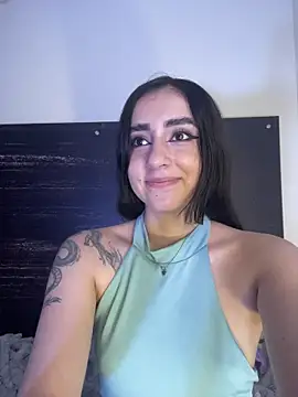 sharlot24 live sex cam