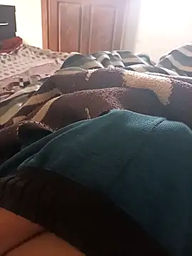 ElementaryColor80 live sex cam