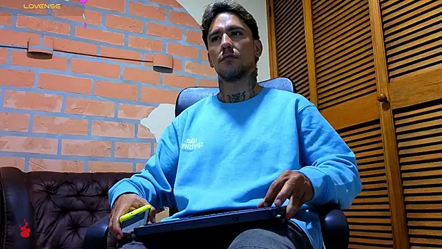 Dylanstonne's cam snapshot