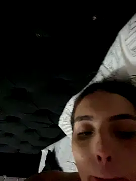 AngelWarm's cam snapshot